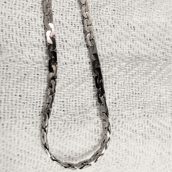 Bracelets - Picture 5 of 5